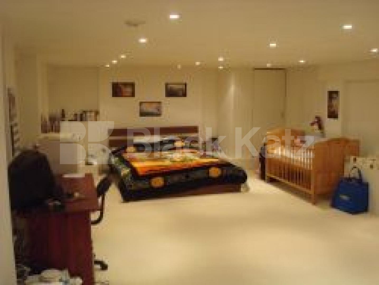 			New Instrction, 1 Bedroom, 1 bath, 1 reception Flat			 Hornsey Road, Finsbury Park